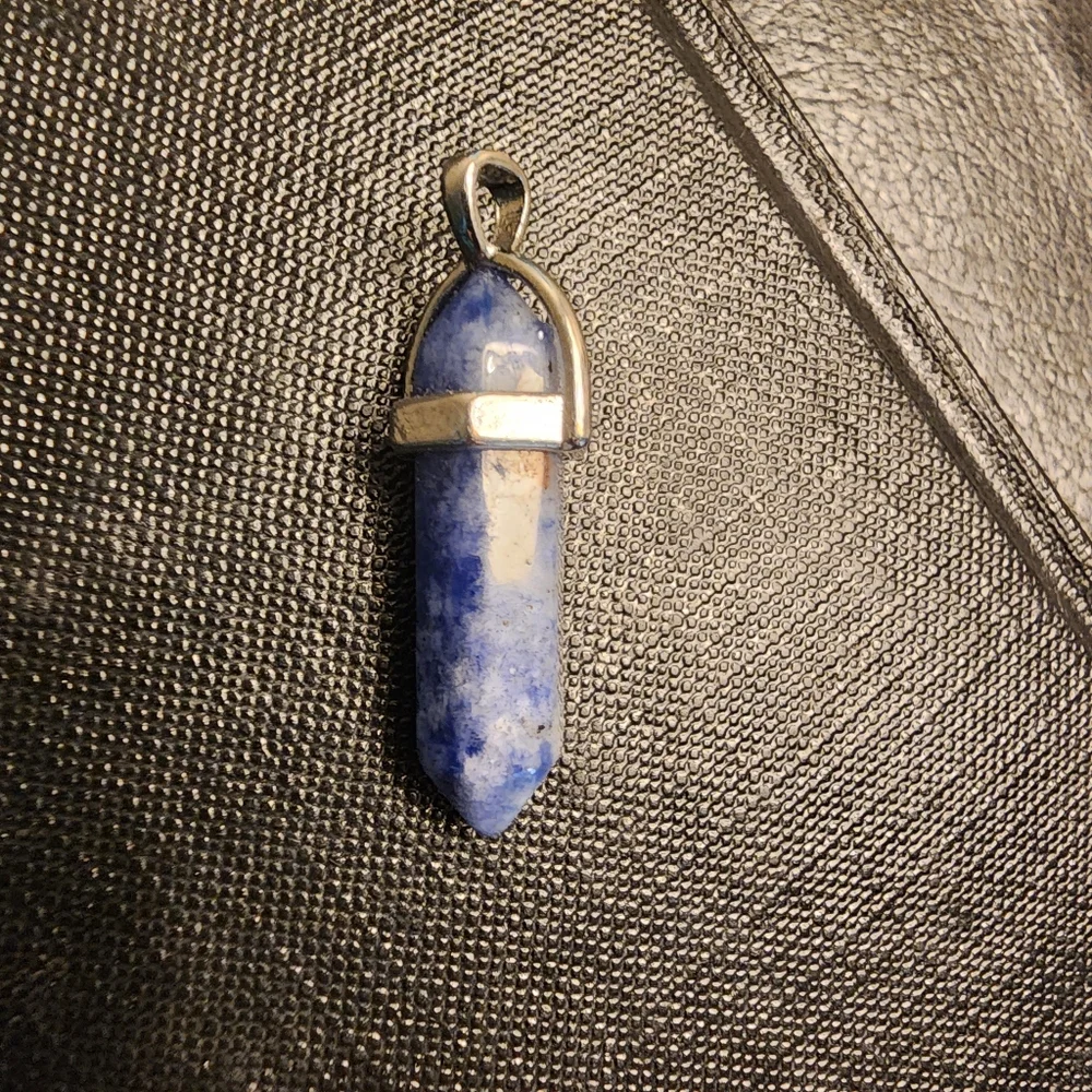 BLUE SODALITE DOUBLE POINT STONE CHAKRA PENDANT NECKLACE HEXAGON W/CORD ☆
